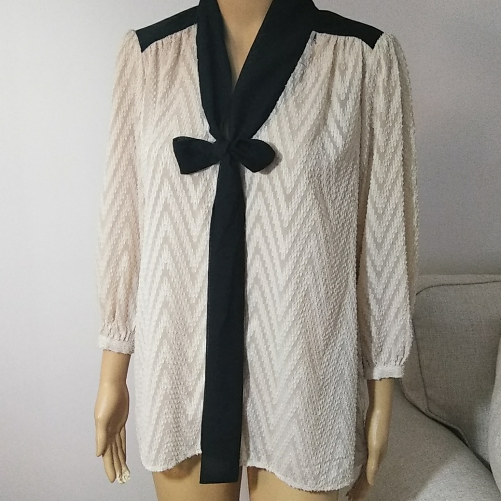 SOLD SOLD - Picture 2 of 6